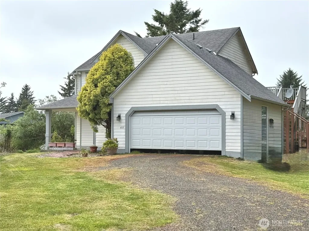 665 Skamokawa Court SE Ocean Shores WA 98569