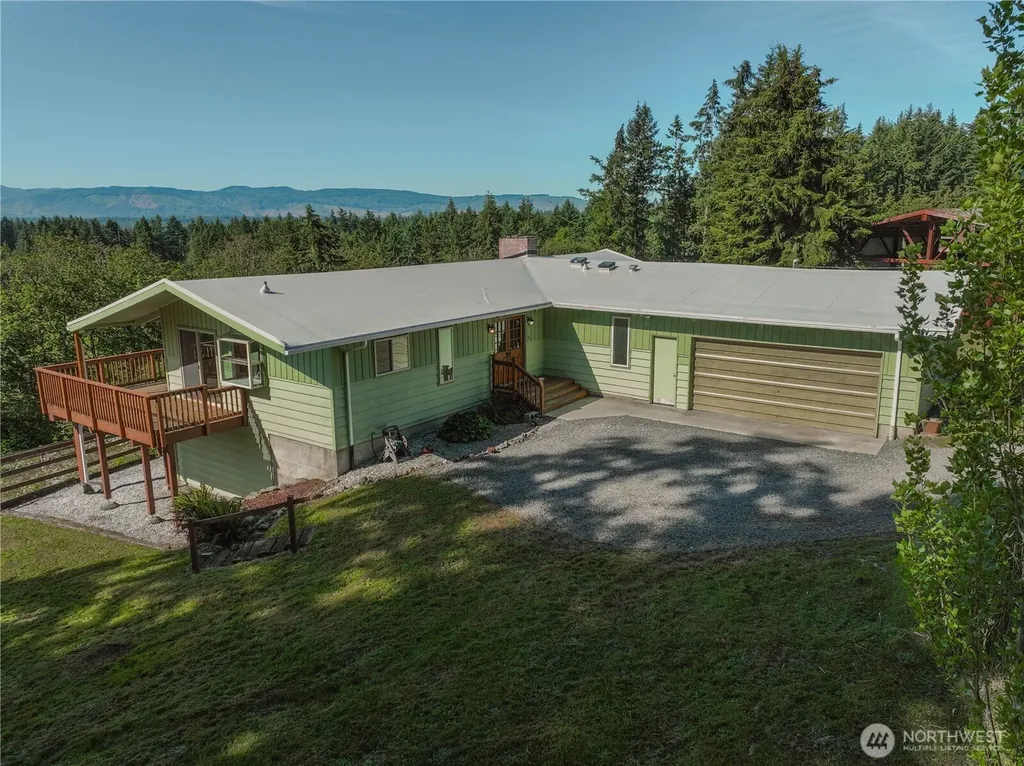 3104 Harts Lake Rd Street Roy WA 98580