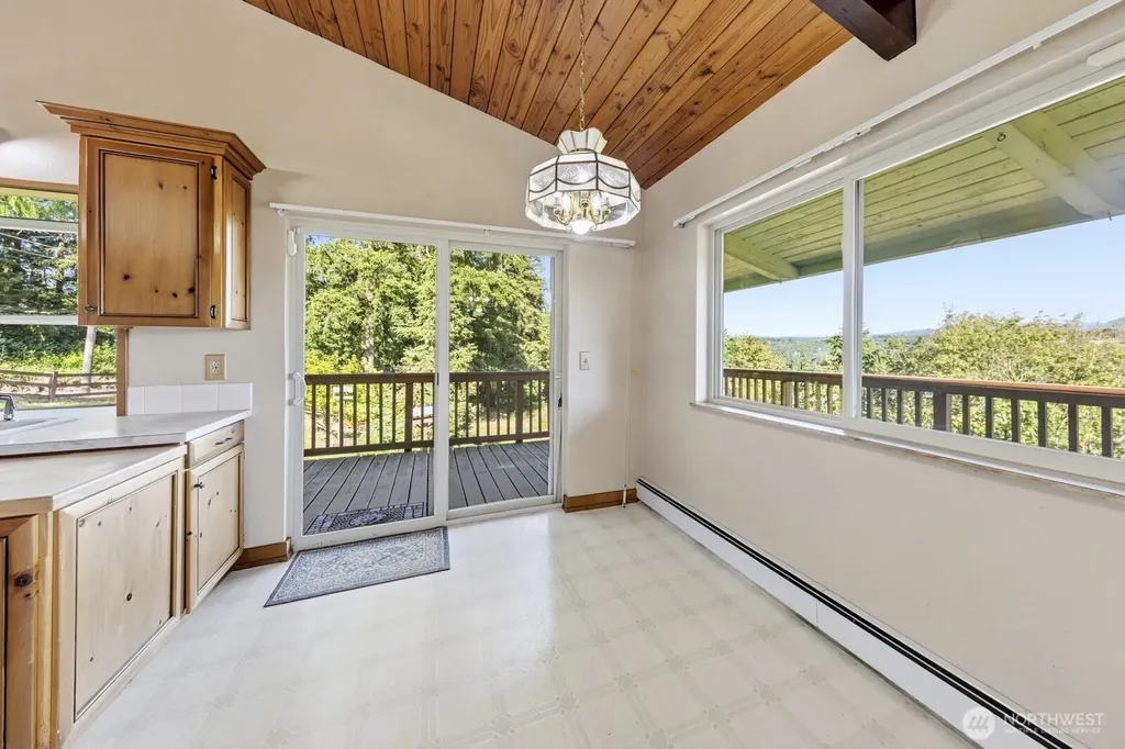 3104 Harts Lake Road S Roy WA 98580