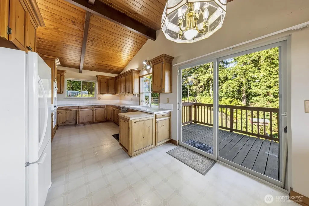 3104 Harts Lake Rd Street Roy WA 98580