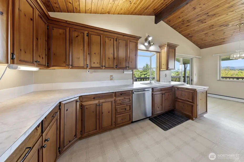 3104 Harts Lake Rd Street Roy WA 98580