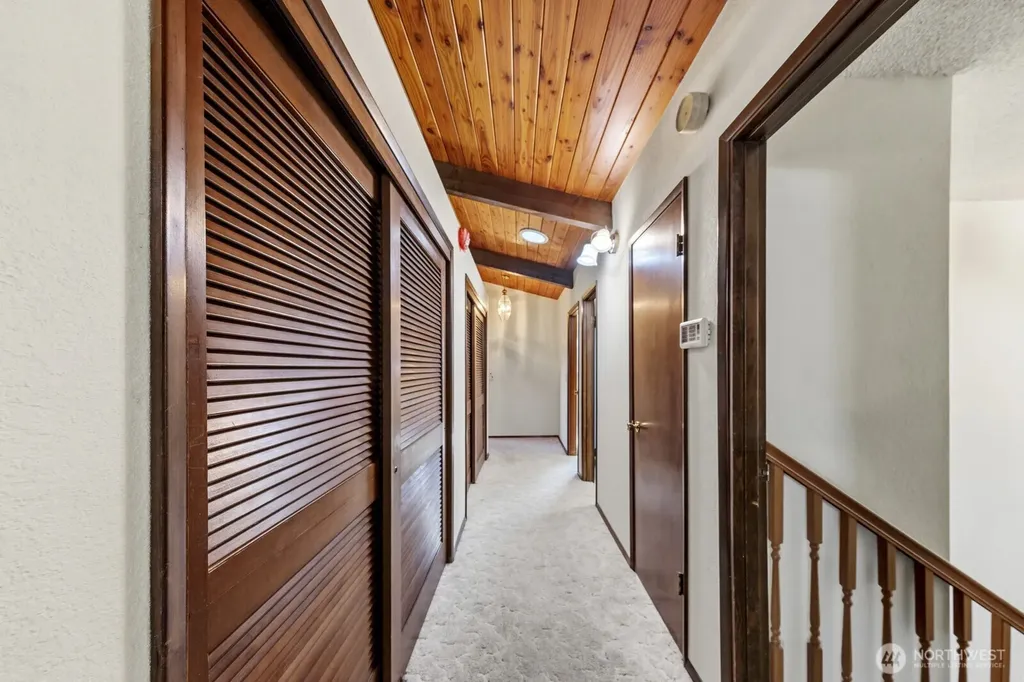 3104 Harts Lake Road S Roy WA 98580