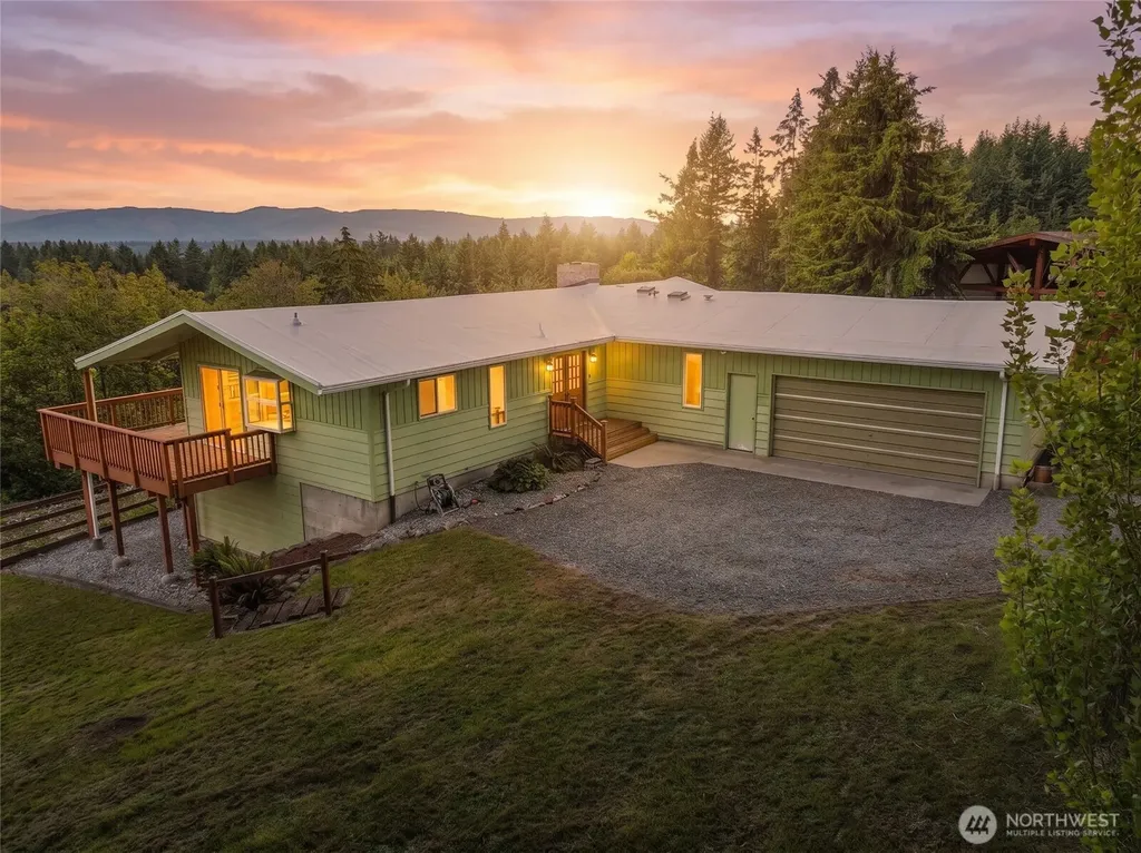 3104 Harts Lake Road S Roy WA 98580