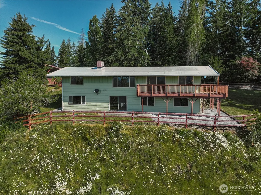 3104 Harts Lake Road S Roy WA 98580