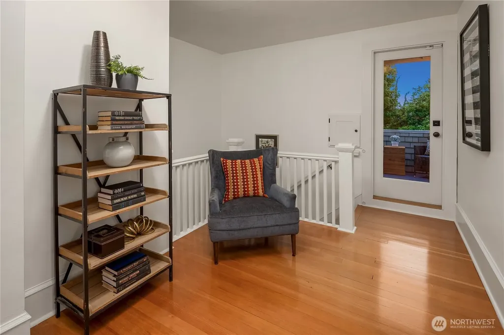 2212 Federal Avenue E Seattle WA 98102