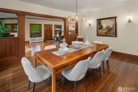 2212 Federal Avenue E Seattle WA 98102