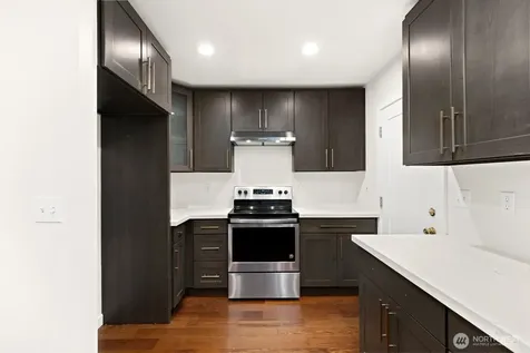 2428 NE 13th Street Renton WA 98056
