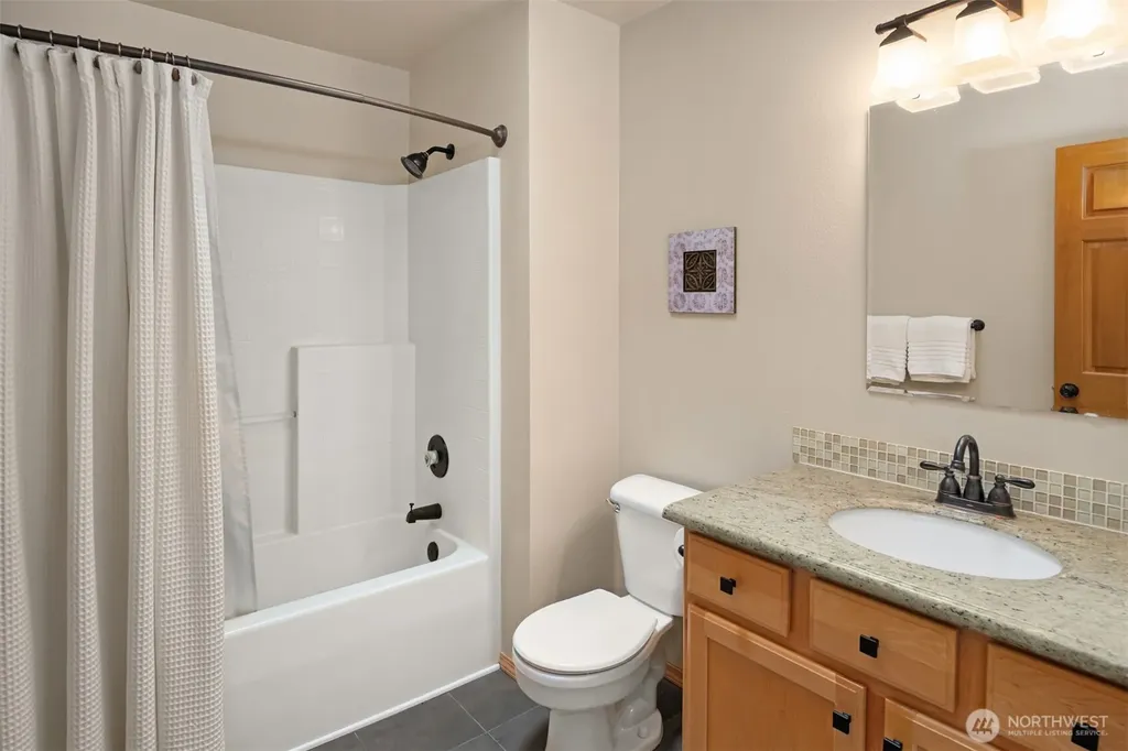 707 122nd Avenue Ct E Edgewood WA 98372