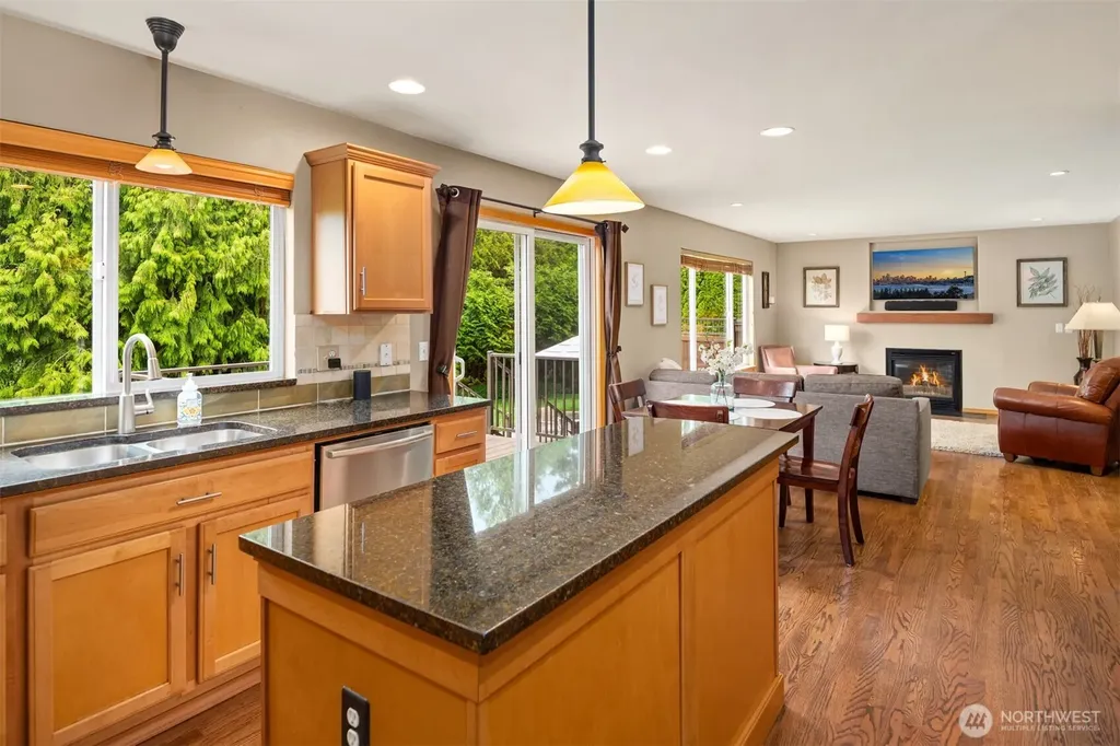 707 122nd Avenue Ct E Edgewood WA 98372