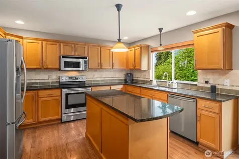 707 122nd Avenue Ct E Edgewood WA 98372