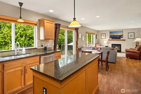 707 122nd Avenue Ct E Edgewood WA 98372
