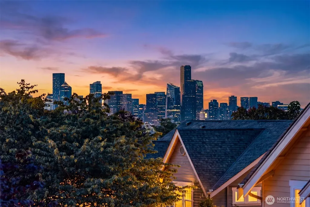 3280 SW Graham Street Seattle WA 98126
