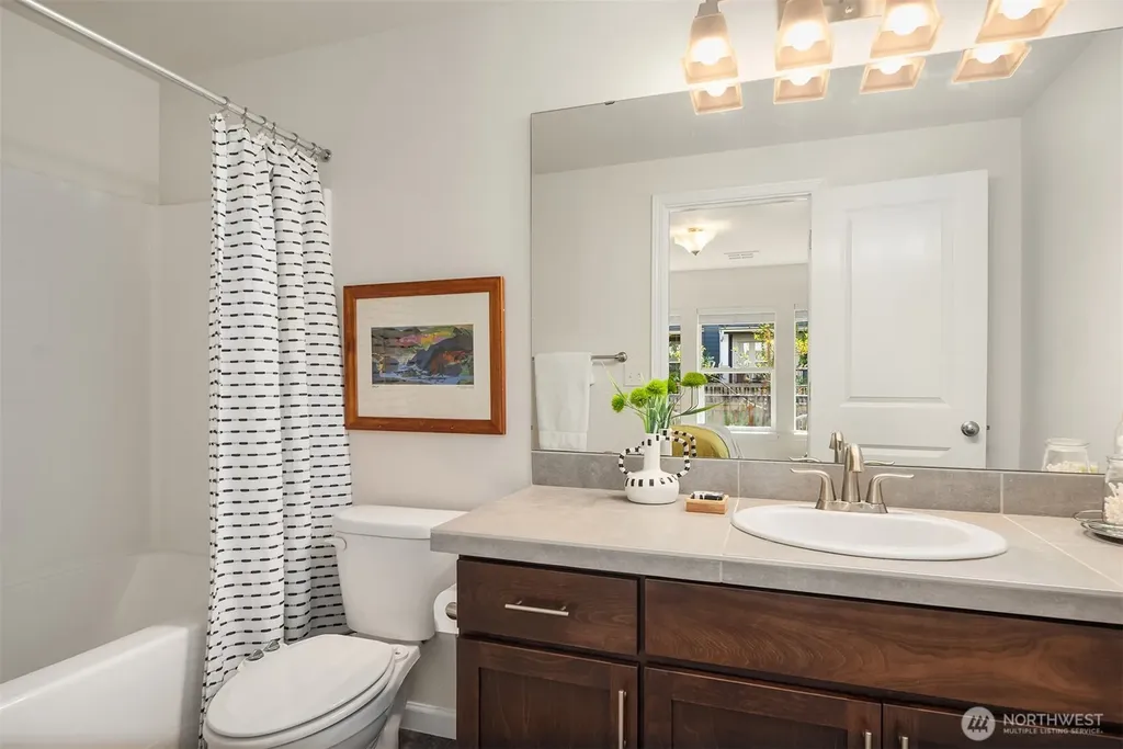3280 SW Graham Street Seattle WA 98126