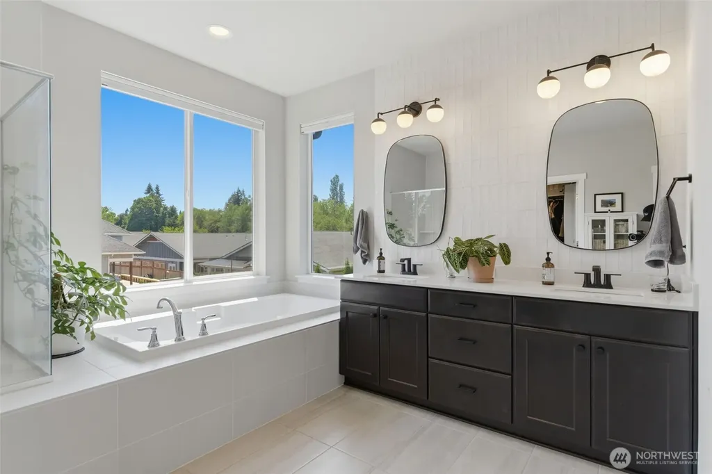 2344 NE Winlock Way Poulsbo WA 98370