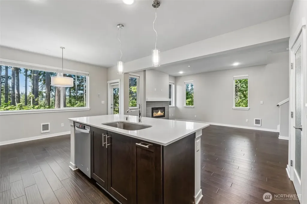 1325 Seattle Hill Road Bothell WA 98012