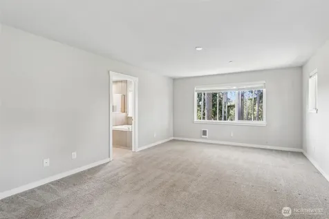 1325 Seattle Hill Road Bothell WA 98012