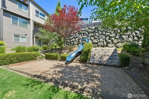 1325 Seattle Hill Road Bothell WA 98012