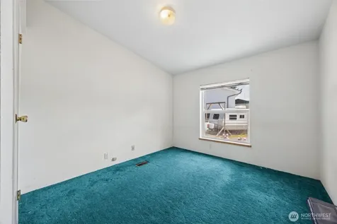 2203 151st Street E Tacoma WA 98445