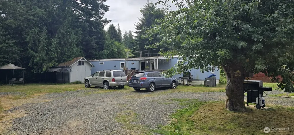 2996 Northlake Way NW Bremerton WA 98312