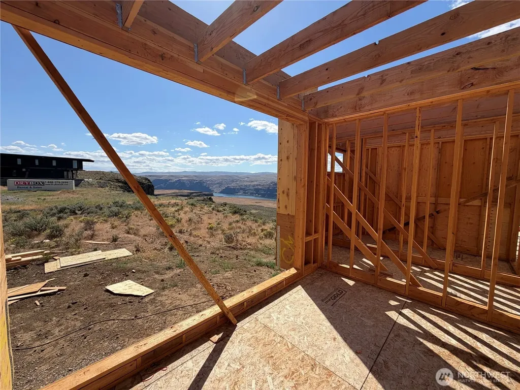 23994 NW Cliffe Pointe Road Quincy WA 98448