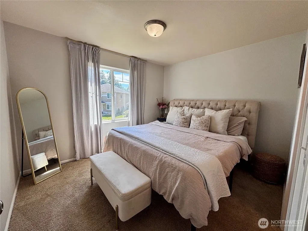 2503 Redwood Court SE Auburn WA 98092