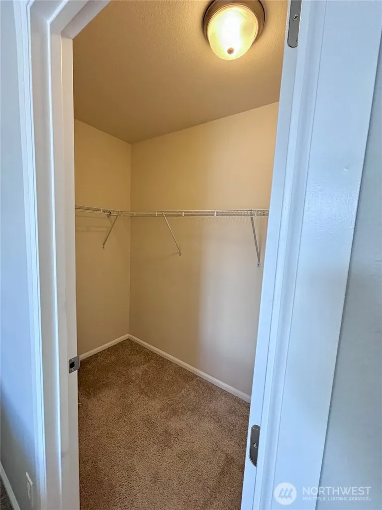 2503 Redwood Court SE Auburn WA 98092
