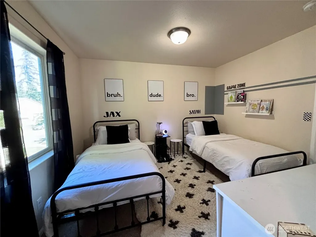 2503 Redwood Court SE Auburn WA 98092