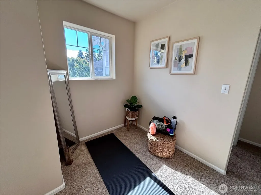2503 Redwood Court SE Auburn WA 98092