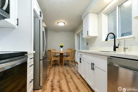 20209 106th Avenue SE Kent WA 98031