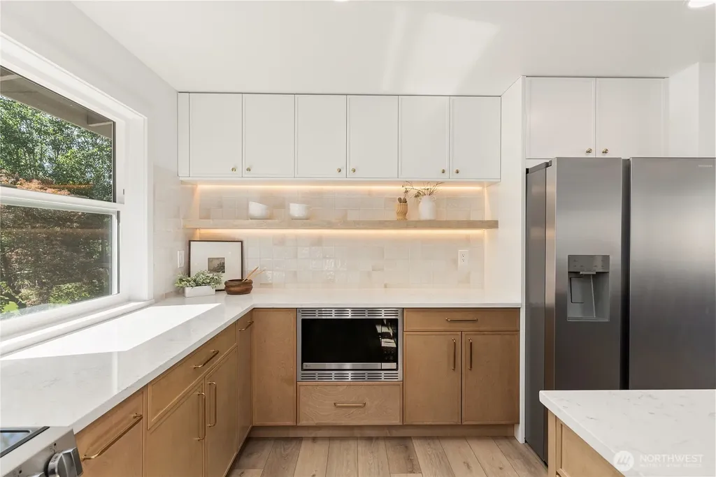 32007 28th Avenue SW Federal Way WA 98023