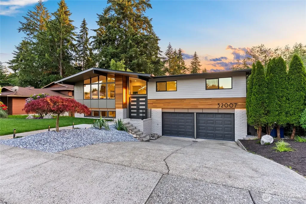 32007 28th Avenue SW Federal Way WA 98023