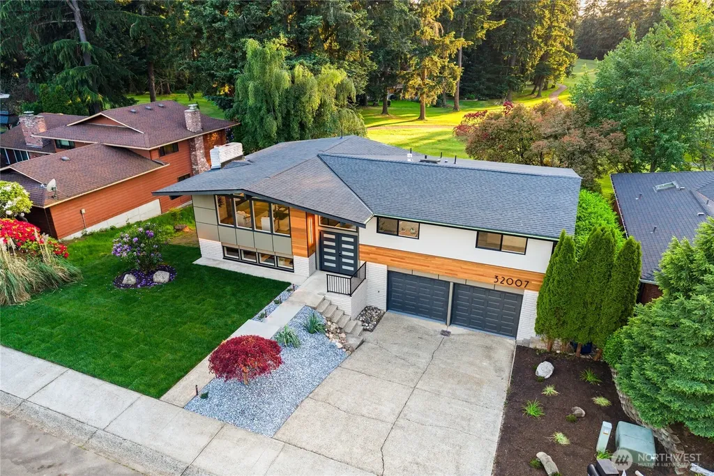 32007 28th Avenue SW Federal Way WA 98023