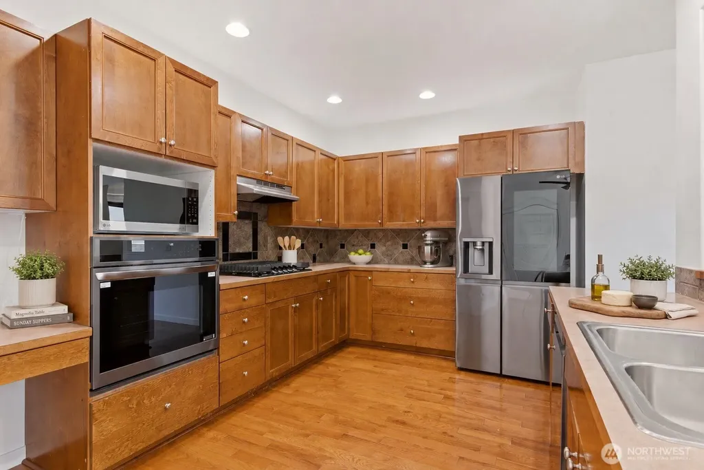 18530 97th Avenue Ct E Puyallup WA 98375