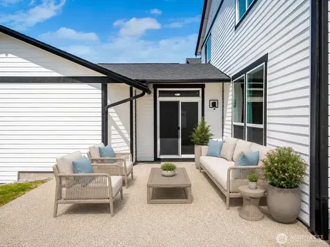 18530 97th Avenue Ct E Puyallup WA 98375