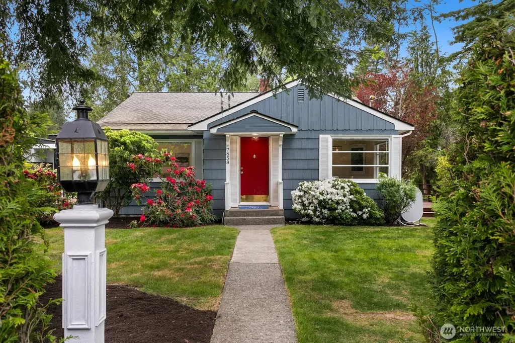 7658 NE 12th Street Medina WA 98039