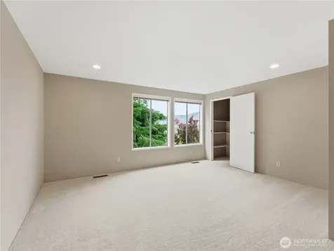 1950 Valley View Boulevard East Wenatchee WA 98802