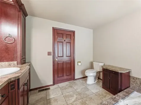 1950 Valley View Boulevard East Wenatchee WA 98802