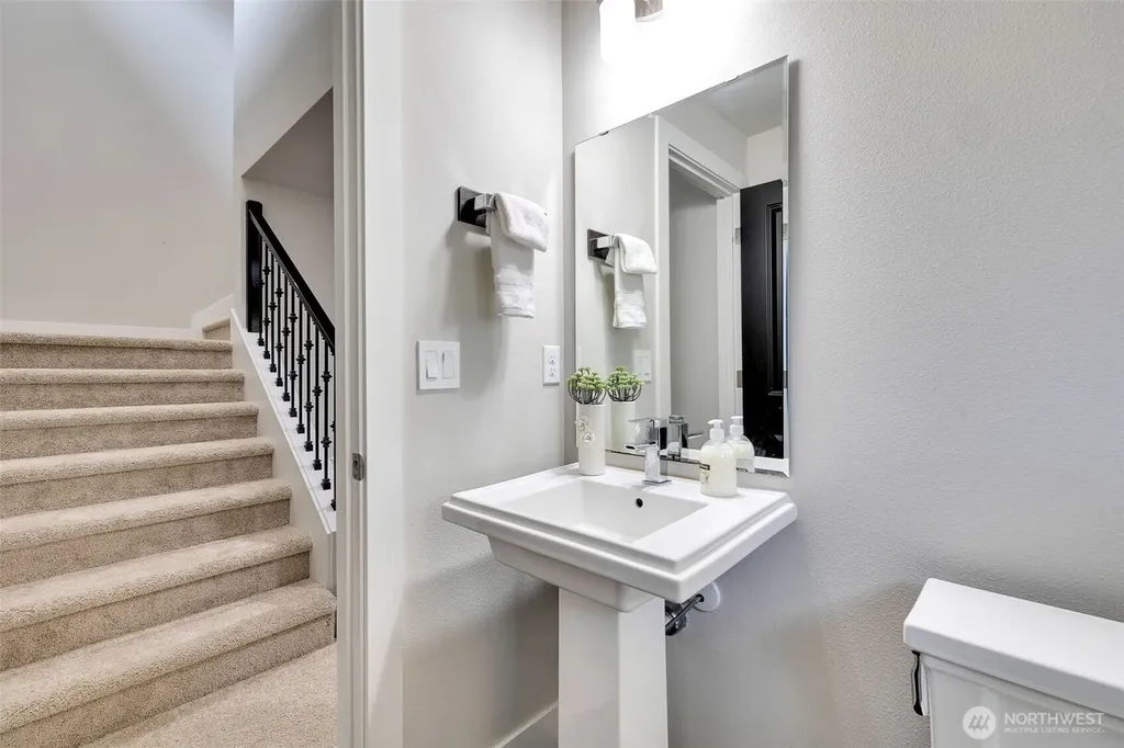 20513 Richmond Road Bothell WA 98012