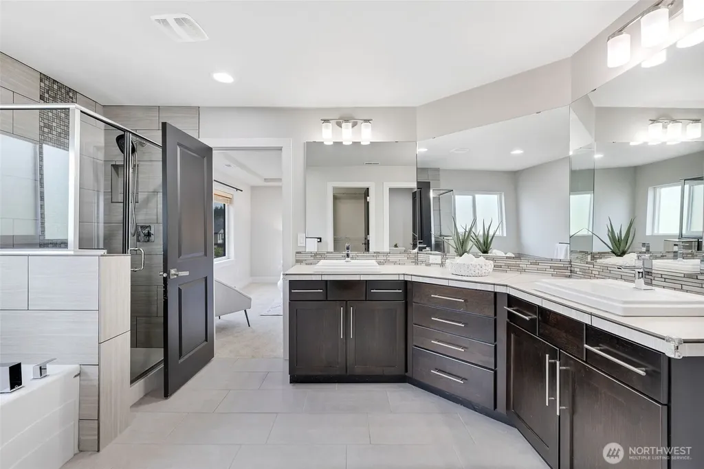 20513 Richmond Road Bothell WA 98012