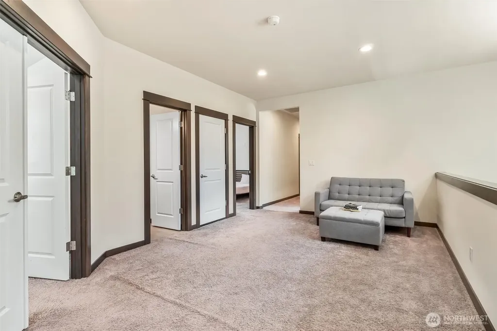 17415 3rd Avenue SE Bothell WA 98012