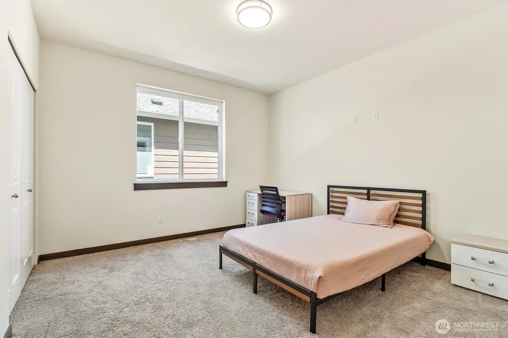 17415 3rd Avenue SE Bothell WA 98012
