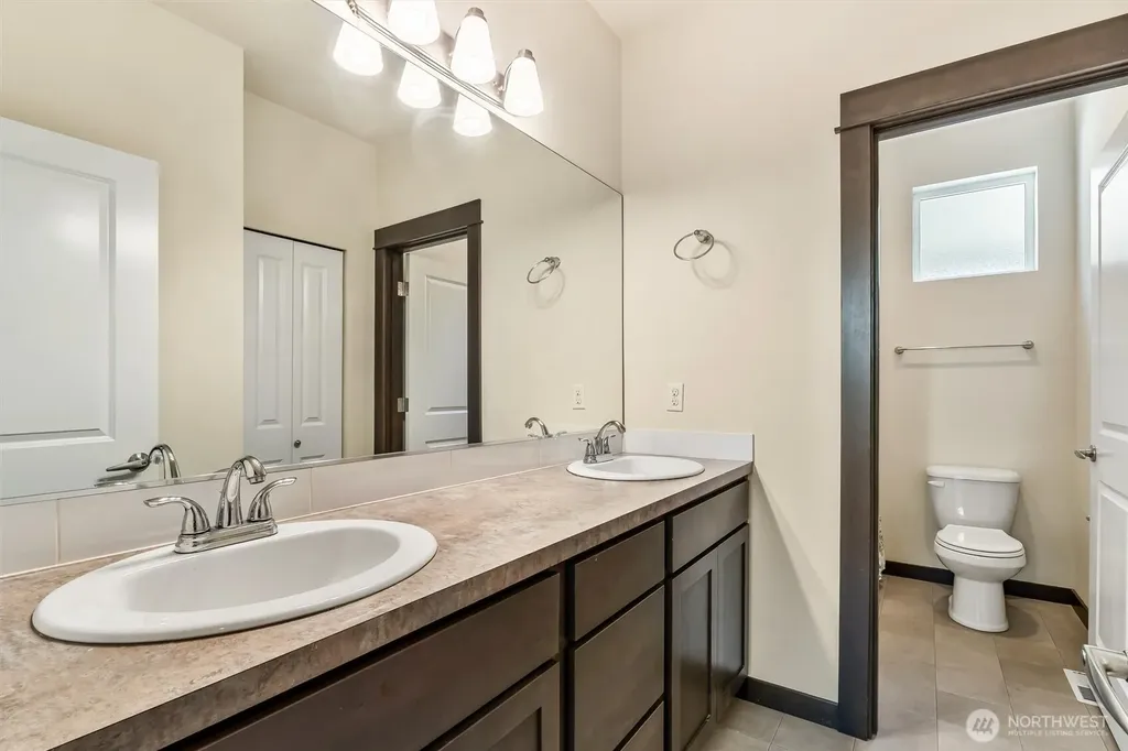17415 3rd Avenue SE Bothell WA 98012