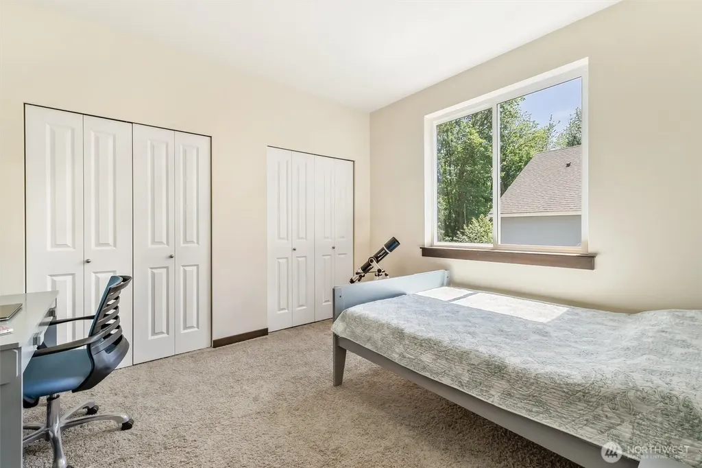 17415 3rd Avenue SE Bothell WA 98012