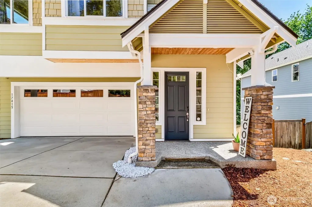 17415 3rd Avenue SE Bothell WA 98012