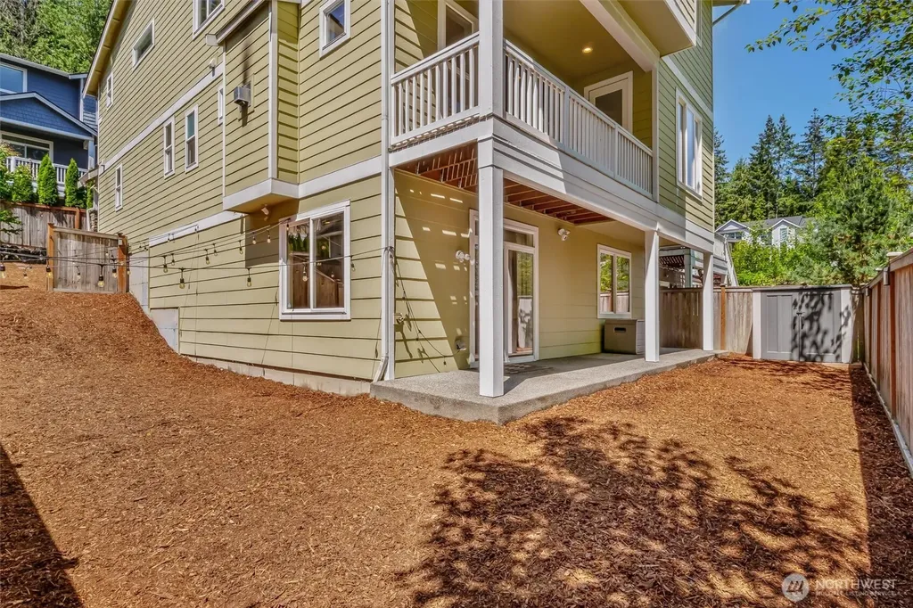 17415 3rd Avenue SE Bothell WA 98012