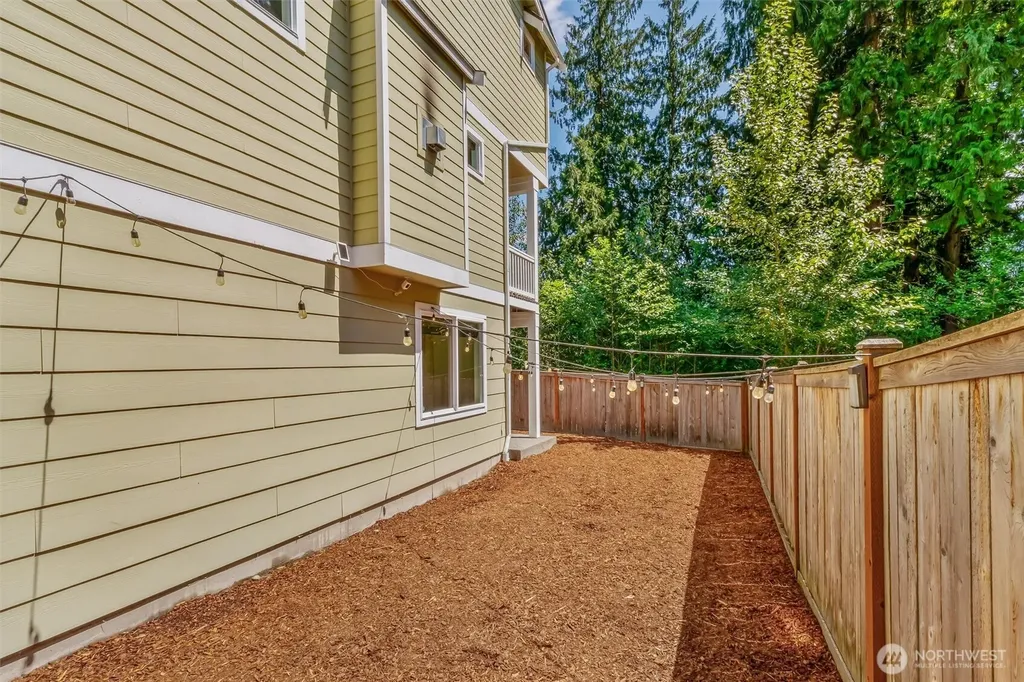 17415 3rd Avenue SE Bothell WA 98012