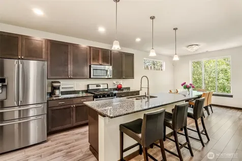 17415 3rd Avenue SE Bothell WA 98012
