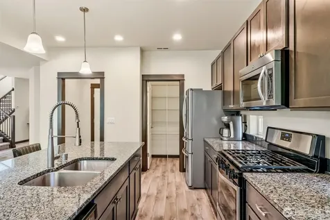 17415 3rd Avenue SE Bothell WA 98012
