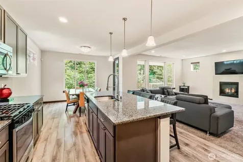 17415 3rd Avenue SE Bothell WA 98012