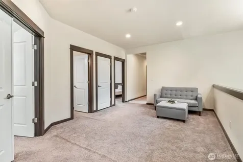 17415 3rd Avenue SE Bothell WA 98012